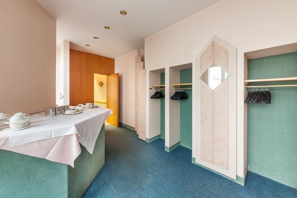 Hotel Post Aschaffenburg Buitenkant foto